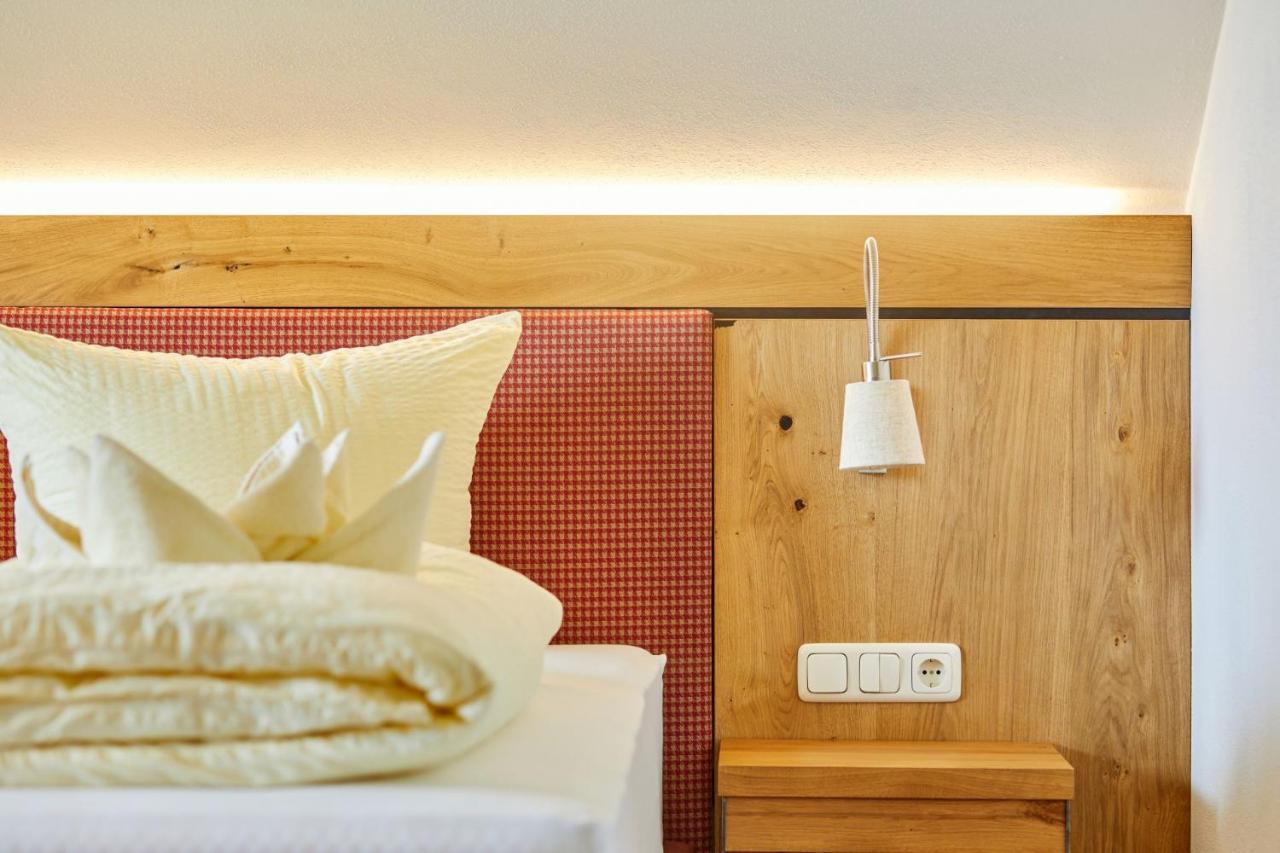 Appartement Traumblick Mit Indoorpool Und Privater Sauna 바드고이세른 외부 사진