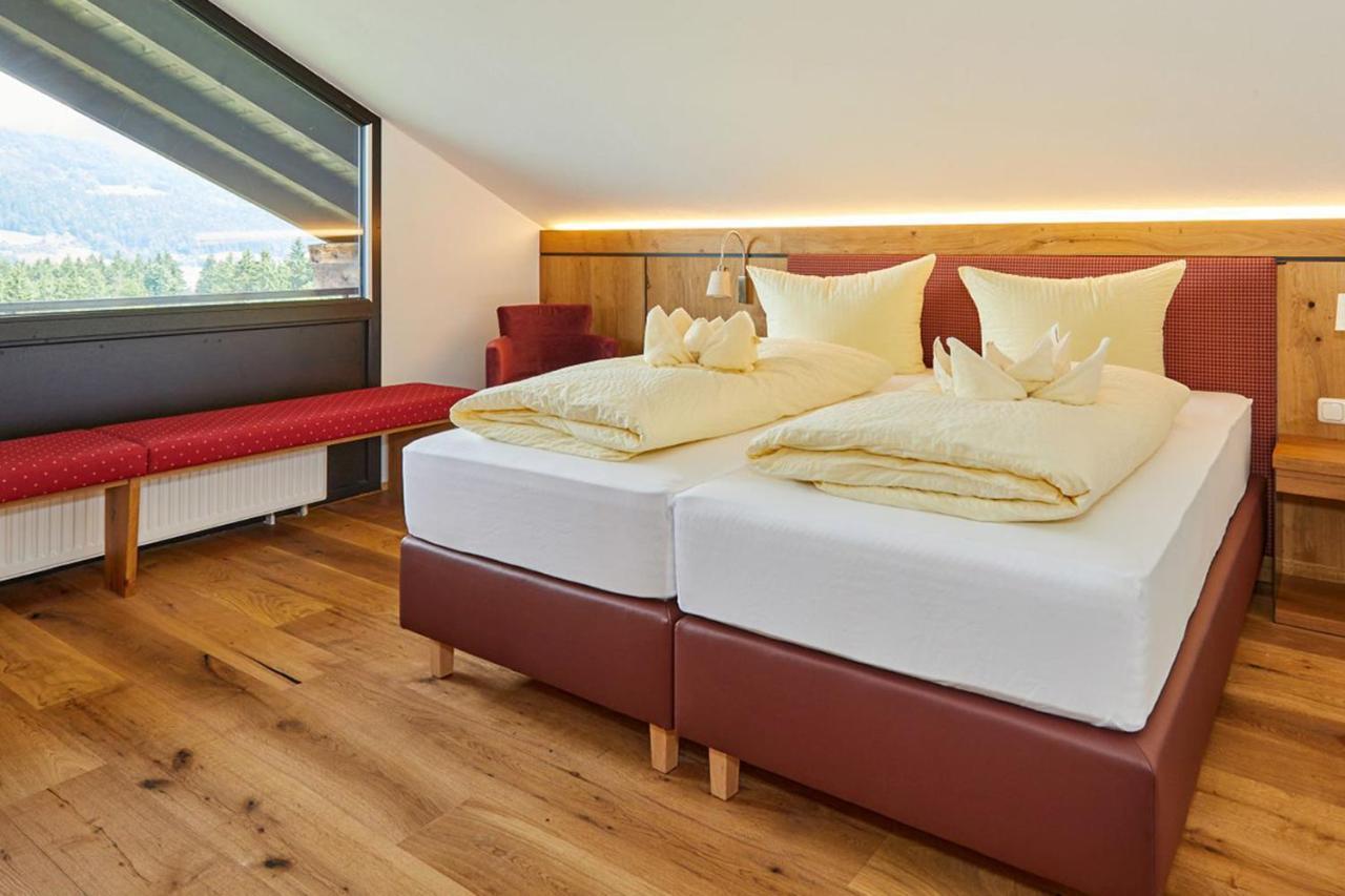 Appartement Traumblick Mit Indoorpool Und Privater Sauna 바드고이세른 외부 사진